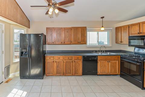 218 Geranium, O'fallon, MO 63366 photo 9