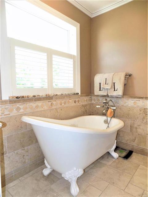 1401 Redwood Forest Dr, Ballwin, MO 63021 photo 25