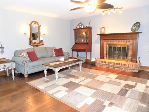 1401 Redwood Forest Dr, Ballwin, MO 63021 photo 10