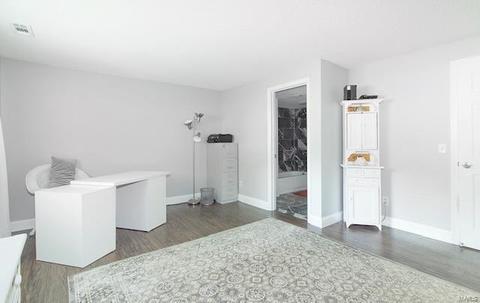 1046 Treetop Trl, Manchester, MO 63021 photo 17