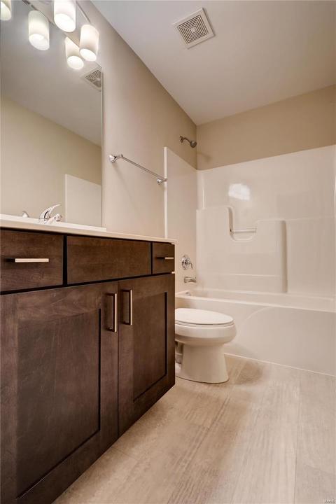 76 Henry Ave, Ballwin, MO 63011 photo 33