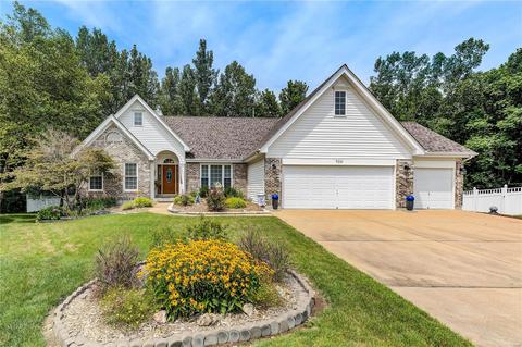 700 Emerald Oaks, Eureka, MO 63025 photo 1