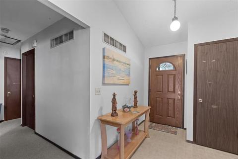 2324 Laredo Dr, O'fallon, MO 63368 photo 9