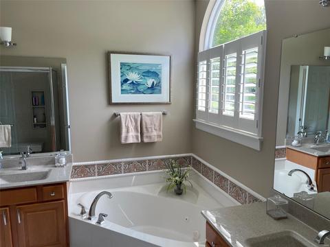 651 Stonebrook Ct, Chesterfield, MO 63005 photo 24