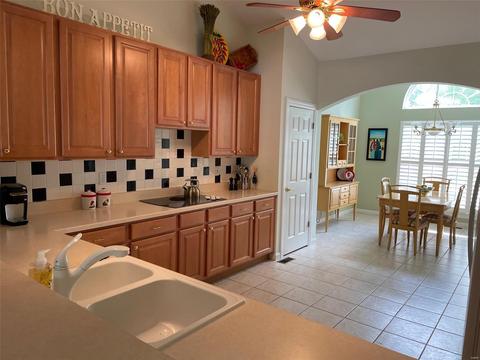 651 Stonebrook Ct, Chesterfield, MO 63005 photo 14