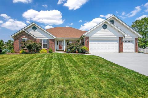 5 Crawford Ct, O'fallon, MO 63366 photo 2