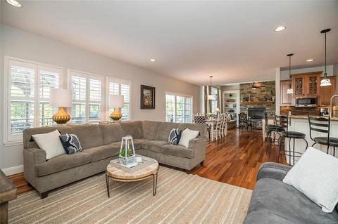 261 Pointe Lansing Ct, Ballwin, MO 63021 photo 37