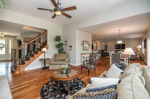 261 Pointe Lansing Ct, Ballwin, MO 63021 photo 27