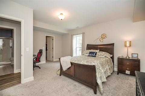 261 Pointe Lansing Ct, Ballwin, MO 63021 photo 68