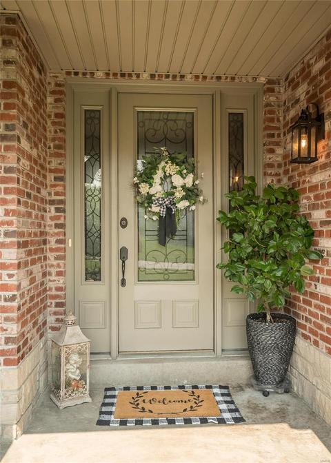 261 Pointe Lansing Ct, Ballwin, MO 63021 photo 2