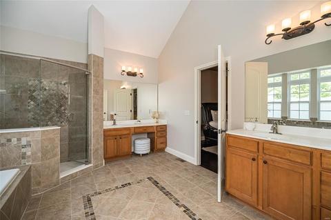 261 Pointe Lansing Ct, Ballwin, MO 63021 photo 54