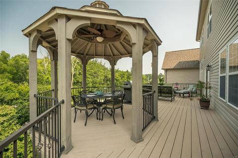 261 Pointe Lansing Ct, Ballwin, MO 63021 photo 6