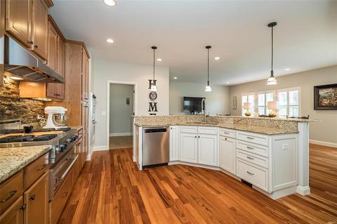 261 Pointe Lansing Ct, Ballwin, MO 63021 photo 40