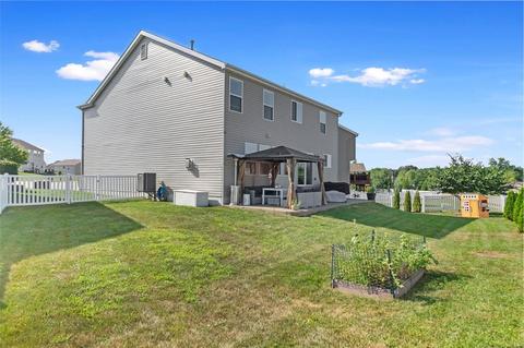 87 Brewster Ct, O'fallon, MO 63366 photo 2
