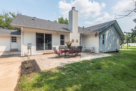 527 Hickory View Ln, Ballwin, MO 63011 photo 35