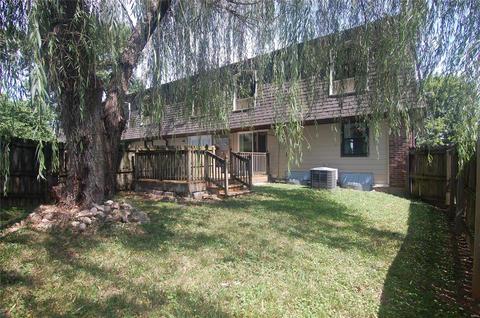 220 Braeshire Dr #D, Ballwin, MO 63021 photo 3