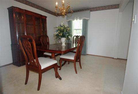 220 Braeshire Dr #D, Ballwin, MO 63021 photo 5