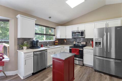 22 Colgate Cir, O'fallon, MO 63366 photo 6