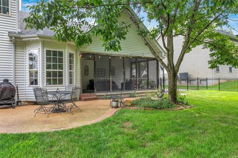 623 Southern Hills Dr, Eureka, MO 63025 photo 9