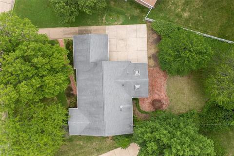 416 Tamarack Dr, Ballwin, MO 63011 photo 3