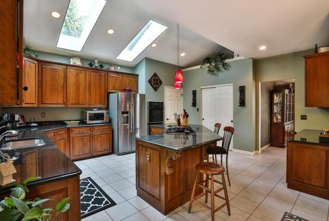 703 Arbor Haven Dr, Ballwin, MO 63021 photo 7