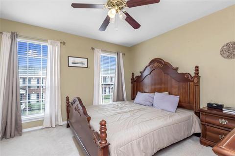 728 Hyde Dr, O'fallon, MO 63366 photo 13