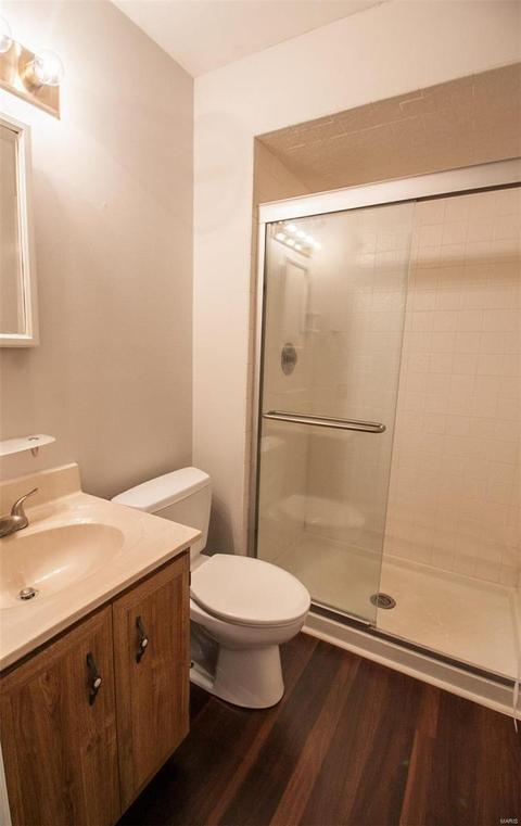 834 Forest Vlg, Ballwin, MO 63021 photo 12