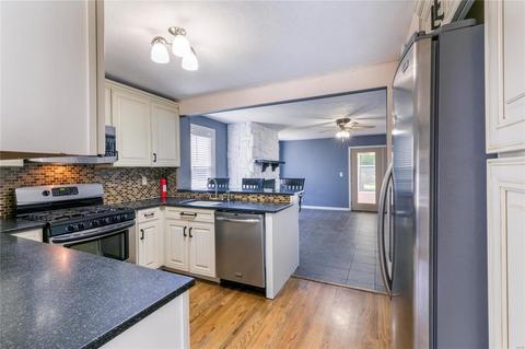 3747 Midview Ave, Bridgeton, MO 63044 photo 7
