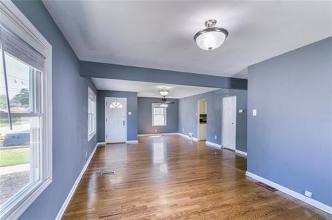 3747 Midview Ave, Bridgeton, MO 63044 photo 6