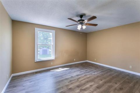 3747 Midview Ave, Bridgeton, MO 63044 photo 14