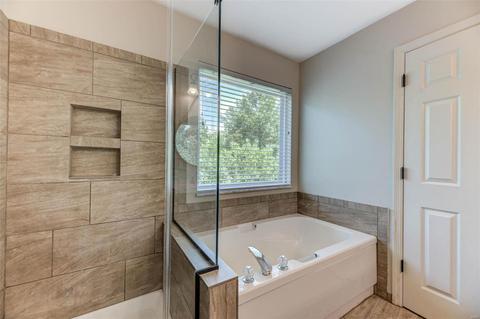 16904 Hickory Crest Dr, Wildwood, MO 63011 photo 12