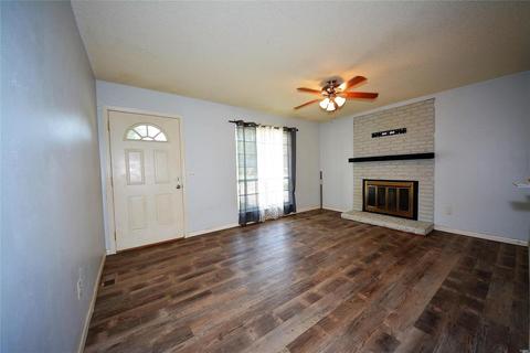 417 Fire Tree Ln, O'fallon, MO 63368 photo 2