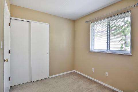 267 Cedar Village Ct, Ballwin, MO 63021 photo 18