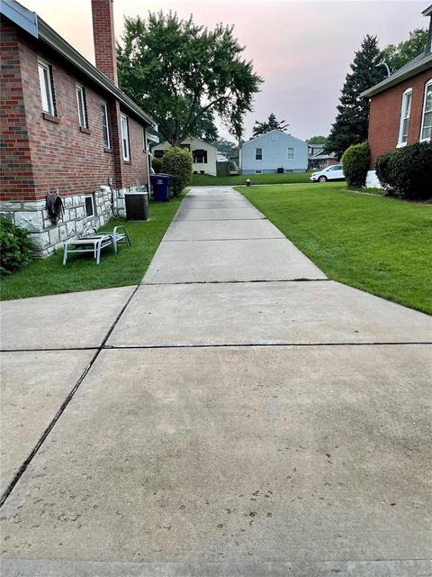 7106 Sharp Ave, Saint Louis, MO 63116 photo 28