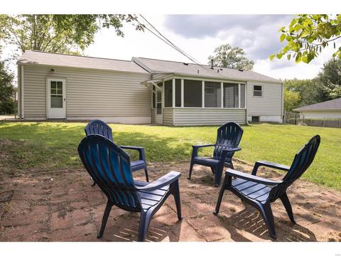 1537 Maple Ln, Ellisville, MO 63011 photo 8