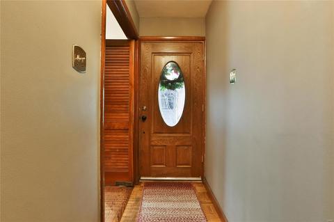 908 Hannafield Ct, Manchester, MO 63021 photo 5