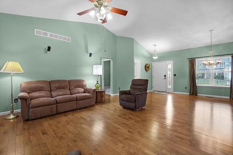 116 Spring Tree Ct, Saint Charles, MO 63303 photo 6