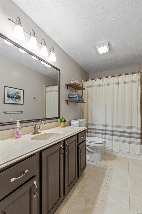39 Clarksburg Ct, Weldon Spring, MO 63304 photo 20