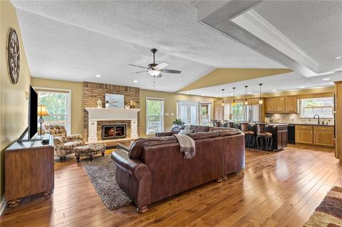 39 Clarksburg Ct, Weldon Spring, MO 63304 photo 13