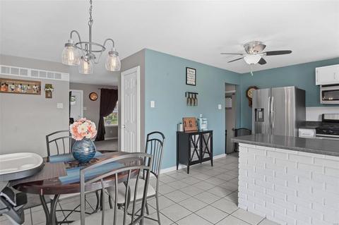 404 Eastbrook Ln, O'fallon, MO 63366 photo 13