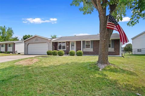 404 Eastbrook Ln, O'fallon, MO 63366 photo 3
