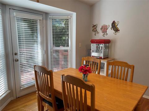 1200 Hunters Chase Dr, Eureka, MO 63025 photo 9