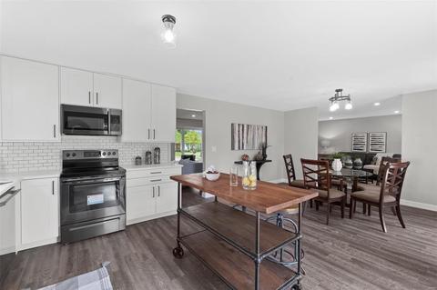 617 Spring Meadows Dr, Manchester, MO 63011 photo 12