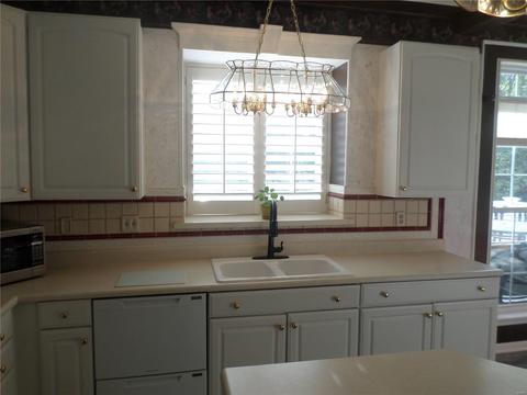 5546 Hennsley Cir, Weldon Spring, MO 63304 photo 7