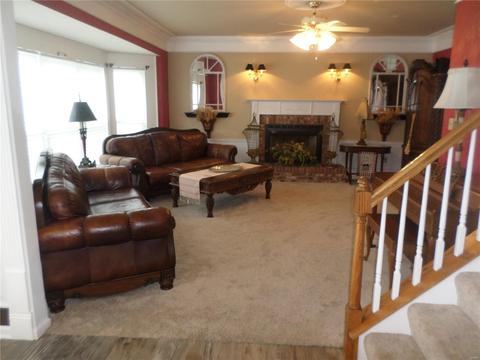 5546 Hennsley Cir, Weldon Spring, MO 63304 photo 2