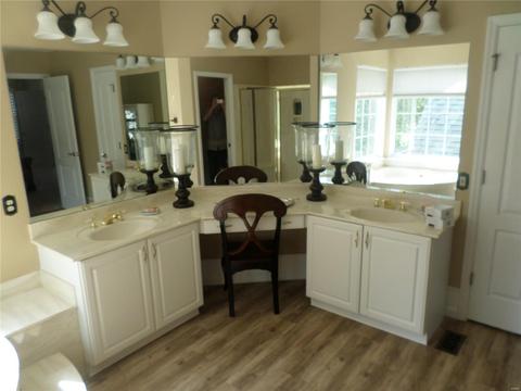 5546 Hennsley Cir, Weldon Spring, MO 63304 photo 13