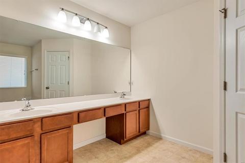 358 Lauren Lndg, Ballwin, MO 63021 photo 21
