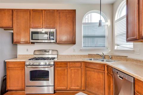 358 Lauren Lndg, Ballwin, MO 63021 photo 11