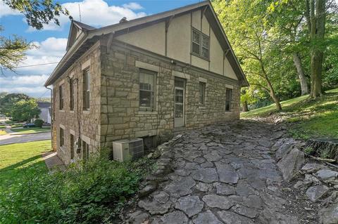 2450 Barrett Sta, Ballwin, MO 63021 photo 35