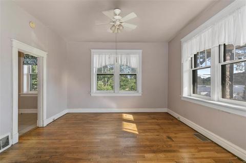 2450 Barrett Sta, Ballwin, MO 63021 photo 8